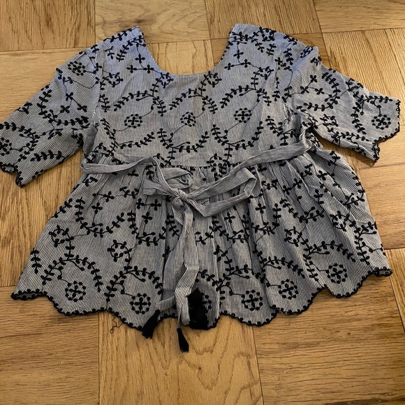 Embroidered Top - Picture 2 of 2